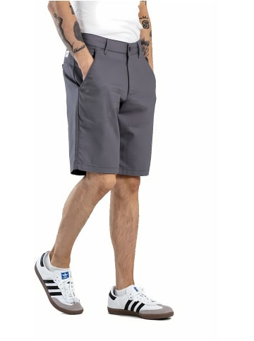 Reell Short "Flex Grip Chino Short" in Grau