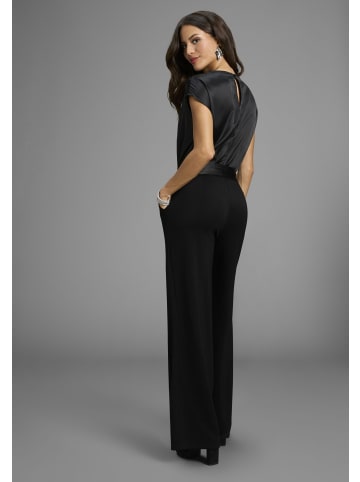 Laura Scott Jumpsuit in schwarz