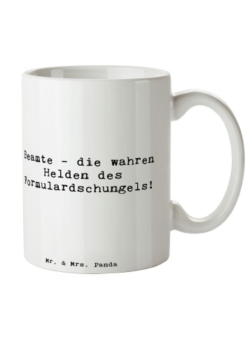 Mr. & Mrs. Panda Mug Spruch Beamtin Heldin mit Spruch in Weiß