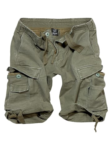 Brandit Cargo Shorts in grün