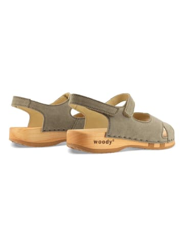 Woody Schnürschuh in creme