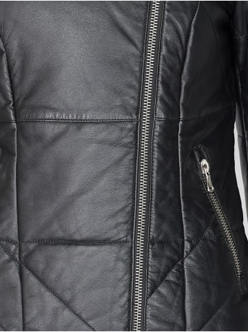 JCC Lederjacke 31024103 in schwarz