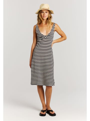 Protest " PRTArlene in Kitoffwhite