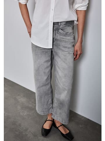 Street One Capri in ice grey wash