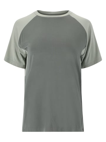 Endurance T-Shirt Abbye in 3130 Desert Green