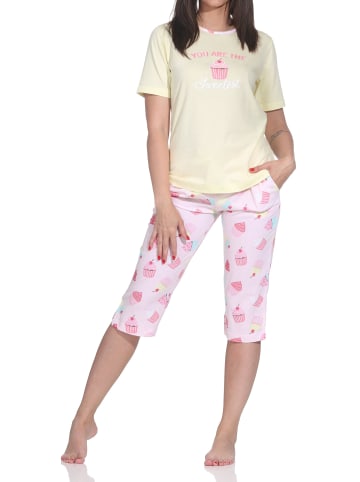 NORMANN Kurzarm Capri Schlafanzug Shorty Übergröße Cupcake in vanille