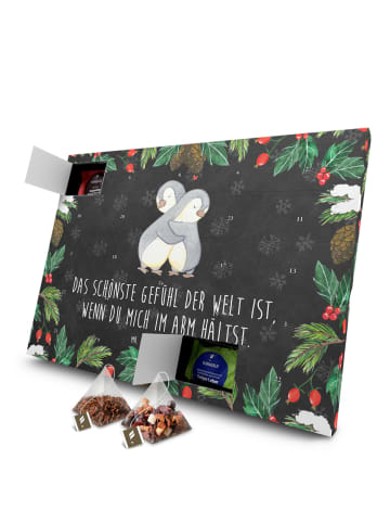 Mr. & Mrs. Panda Adventskalender Pinguine Kuscheln mit Spruch in Kreidetafel