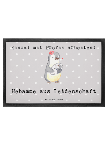Mr. & Mrs. Panda Fussmatte Hebamme Leidenschaft mit Spruch in Grau Pastell