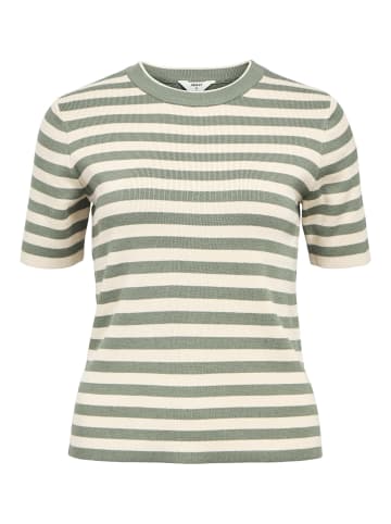 Object T-Shirt in Laurel Wreath