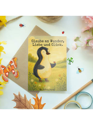 Mr. & Mrs. Panda Klappkarte Pinguin Marienkäfer Design mit Spruch in Weiß