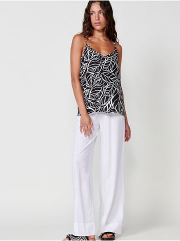 KOROSHI FLORAL PRINT SPAGHETTI STRAP BLOUSE in SCHWARZ