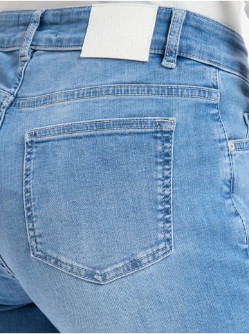 comma Jeans in hellblau