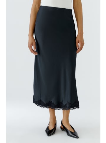 Oui Satin Rock in black
