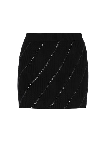 faina Women Skirt in black