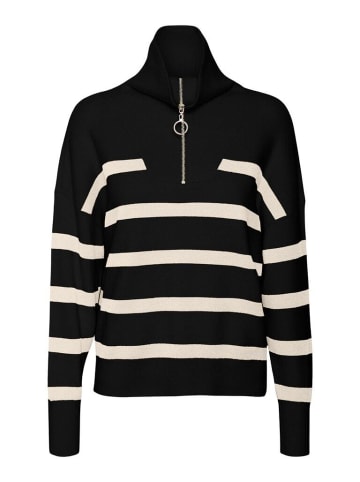 Vero Moda Pullover in black2