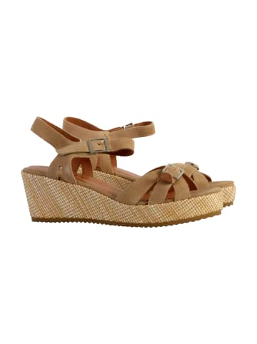 Emilie Karston Esabel Keil Sandale aus Leder Beige