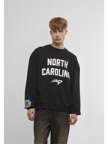 Mister Tee Sweater in black