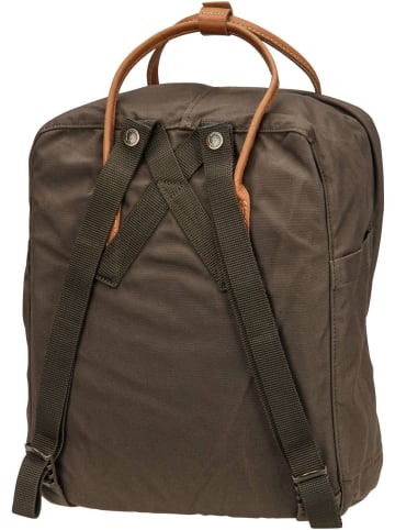 FJÄLLRÄVEN Rucksack / Backpack Kanken No.2 in Dark Olive