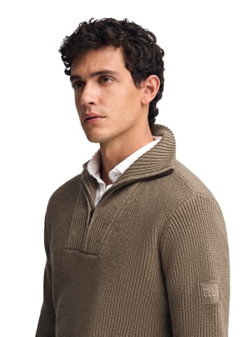 Polo Club Pullover in Dunkelbraun Vigore
