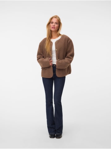 Vero Moda Jacke in Fossil