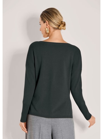 MADELEINE Schlichter Strickpullover mit U-Boot-Ausschnitt in schwarz / melange