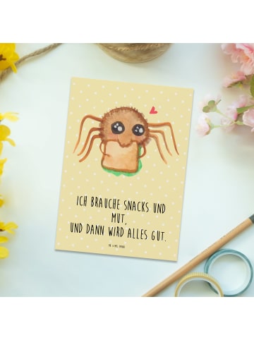 Mr. & Mrs. Panda Postkarte Spinne Agathe Sandwich mit Spruch in Gelb Pastell