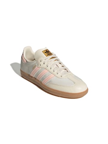 adidas Sneaker in beige