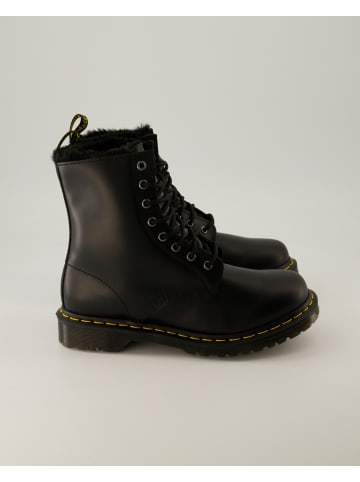 Dr. Martens Winterstiefeletten in Schwarz