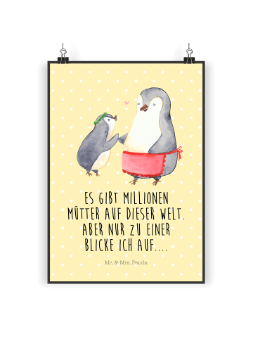 Mr. & Mrs. Panda Poster Pinguin mit Kind mit Spruch in Gelb Pastell