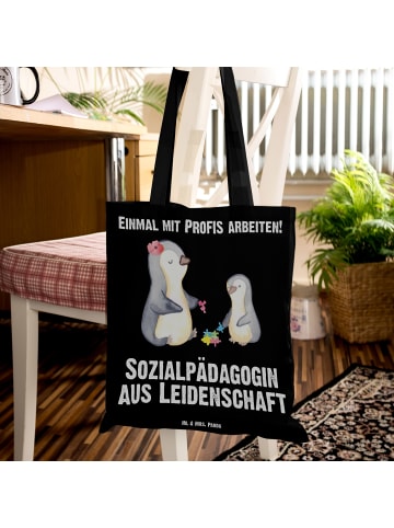 Mr. & Mrs. Panda Tragetasche Sozialpädagogin Leidenschaft mit Sp... in Schwarz