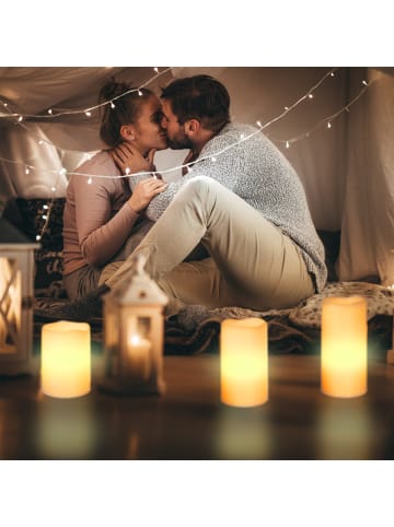 relaxdays 3x LED-Kerzen in Creme - Ø7 cm