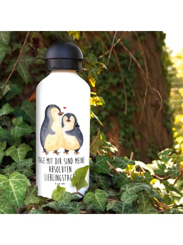 Mr. & Mrs. Panda Trinkflasche Pinguin umarmen mit Spruch in Weiß