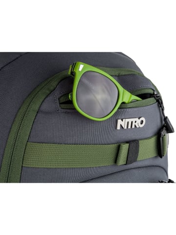 Nitro Chase - Laptoprucksack 17" 51 cm in checker