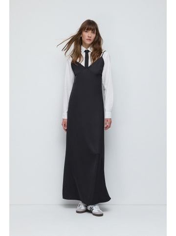 NO MATTER WHAT Kleid in Schwarz