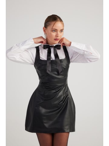 Holly Lolly Kleid in Schwarz