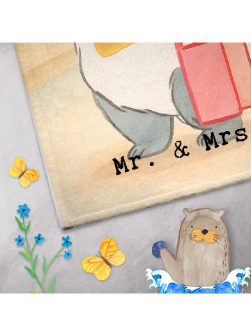 Mr. & Mrs. Panda Handtuch Panda Shopping Design ohne Spruch in Weiß