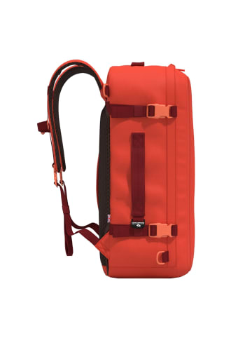 Cabinzero Travel Cabin Bag Classic Plus 42L Rucksack 54 cm in tomato festival