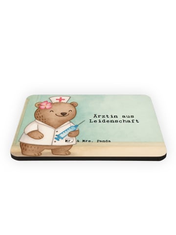 Mr. & Mrs. Panda Whiteboardmagnet Ärztin Leidenschaft Design mit... in Weiß
