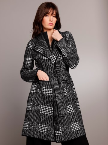 creation L Jacquardstrickjacke in schwarz-ecru-gemustert