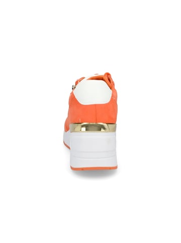 Marco Tozzi Keil-Sneaker in Orange