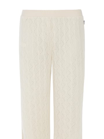 Protest " PRTIssy in Kitoffwhite