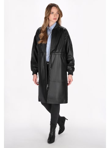 DreiMaster Women Coat in black