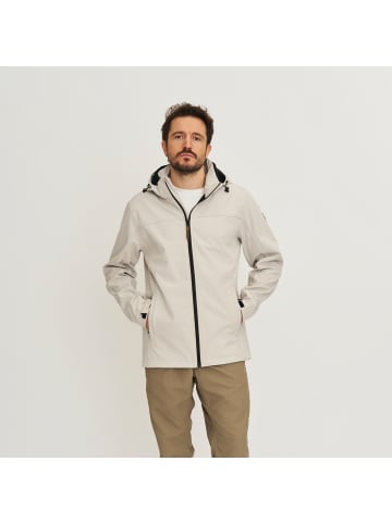 TRAVELIN' Mikkel in Sand