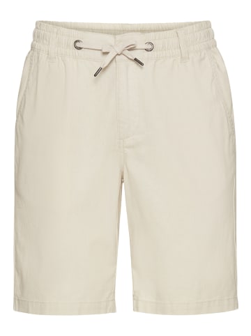 Delmao Bermudas in sand