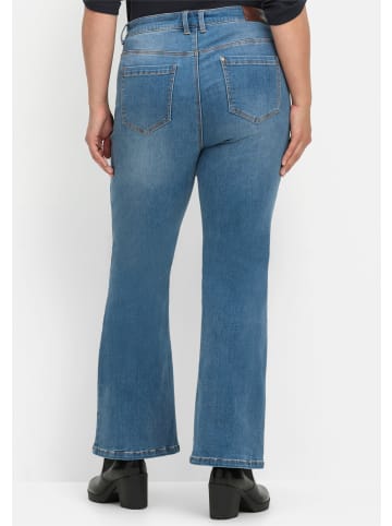sheego Bootcut-Jeans in blue denim