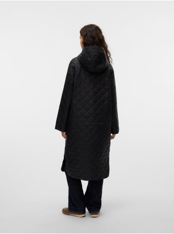 Vero Moda Mantel in Black