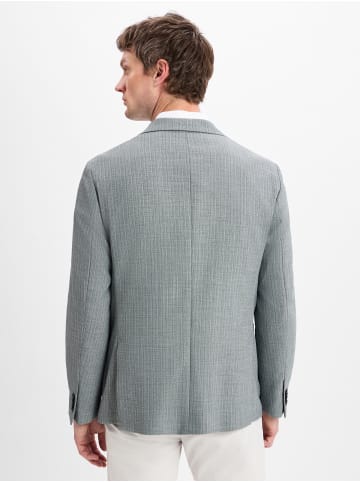 Andrew James Sakko Brayden in grau