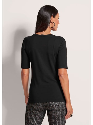 MADELEINE Sommerliches Basicshirt mit Rundhalsausschnitt in schwarz