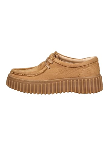 Clarks Halbschuhe Torhill Bee in Tan