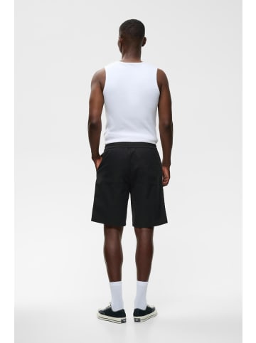 Matinique Shorts MABarton Gerade Passform in Black